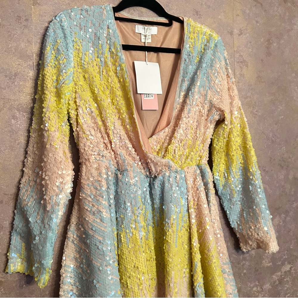 Collective the Label Petite Mini Ombré Wrap dress - Picture 6 of 9